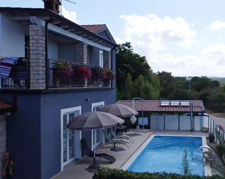 Lavanda House With Apartments Buje Zewnętrze zdjęcie